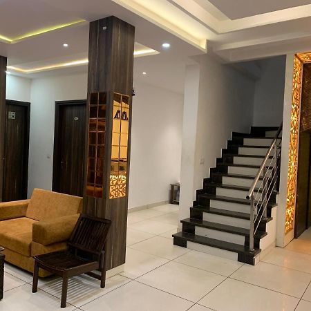 Hotel Sb Residency Amritsar Eksteriør billede