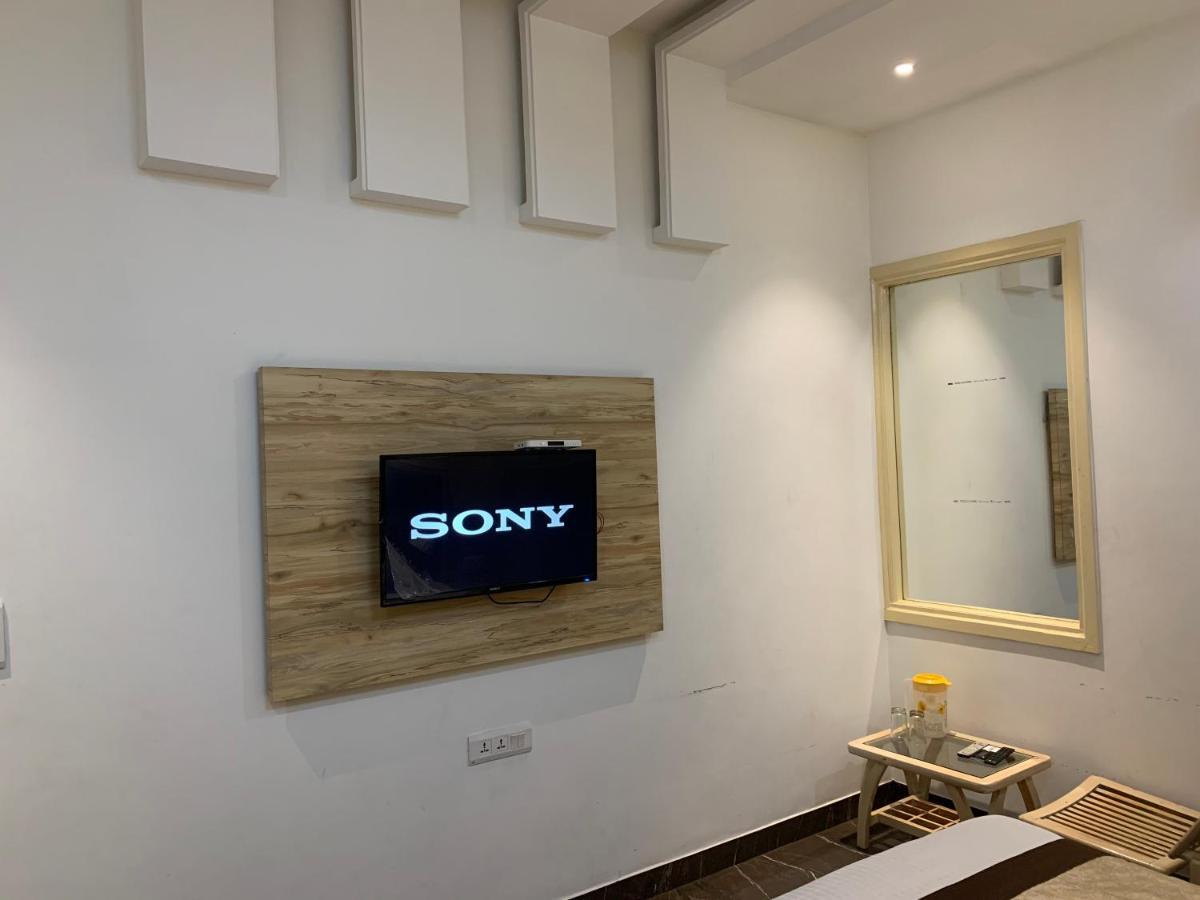 Hotel Sb Residency Amritsar Eksteriør billede