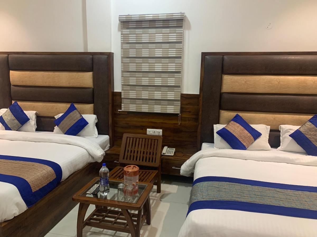 Hotel Sb Residency Amritsar Eksteriør billede