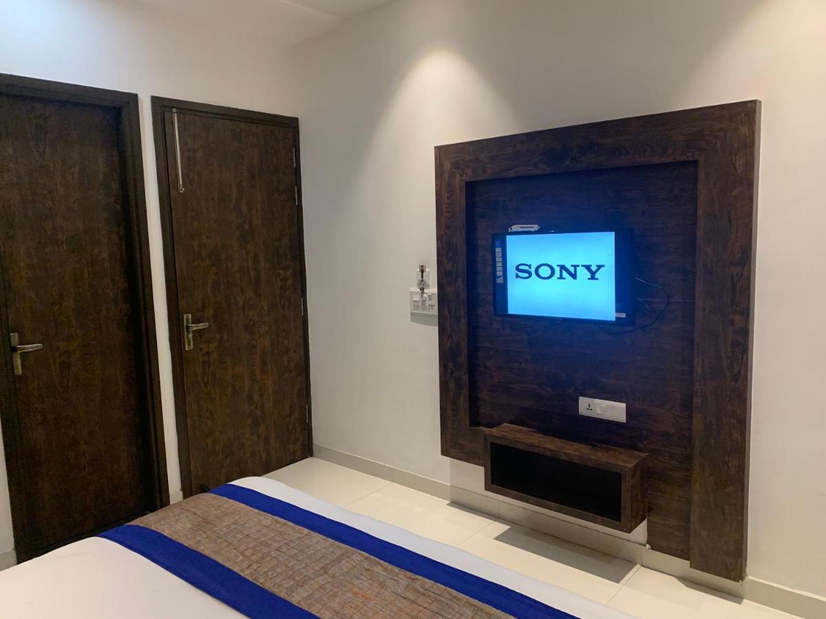 Hotel Sb Residency Amritsar Eksteriør billede