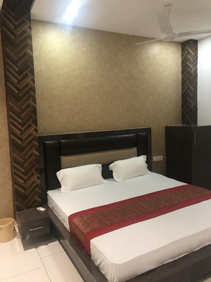 Hotel Sb Residency Amritsar Eksteriør billede